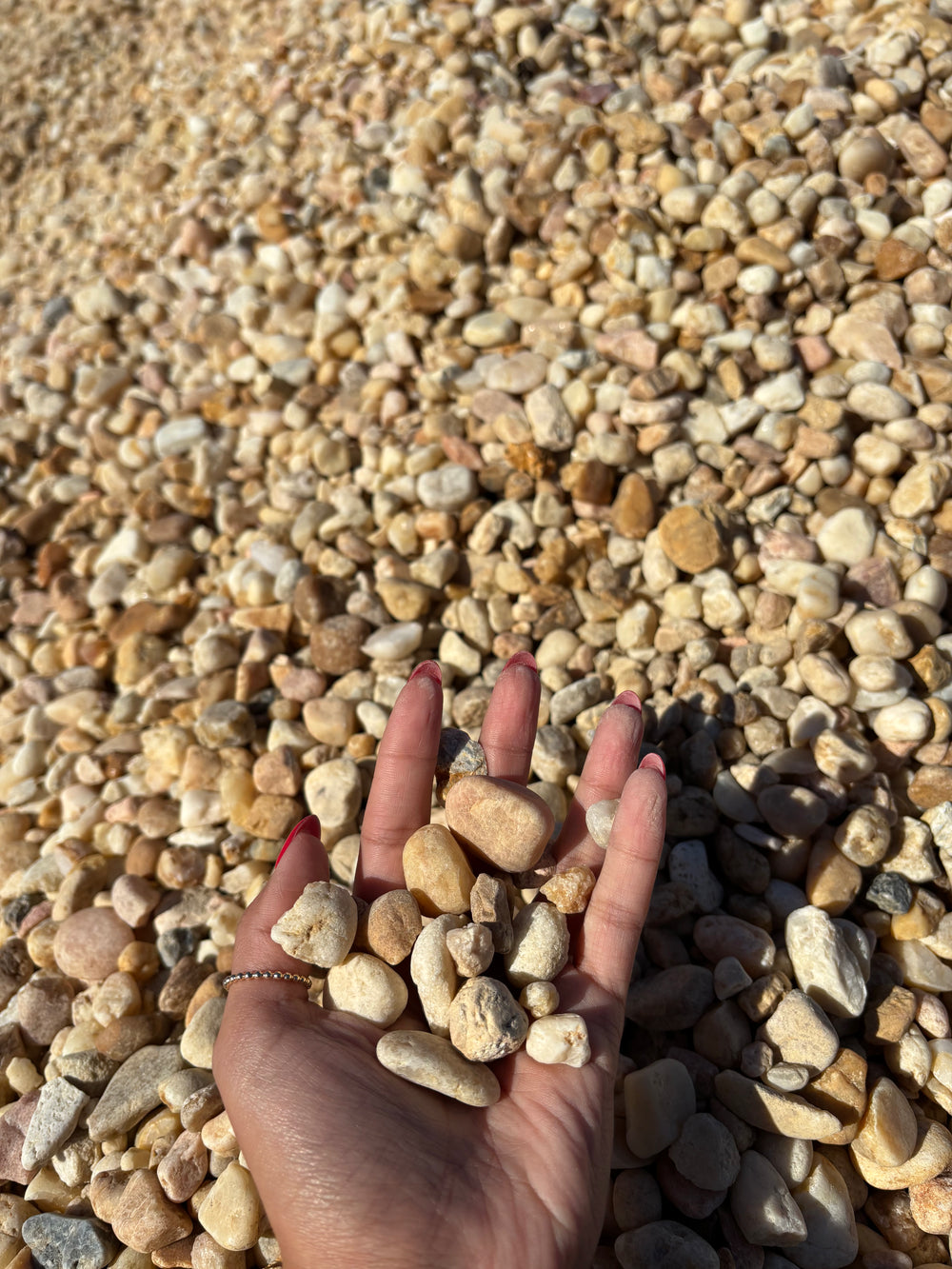 Bulk 1" White River Rock (#5)