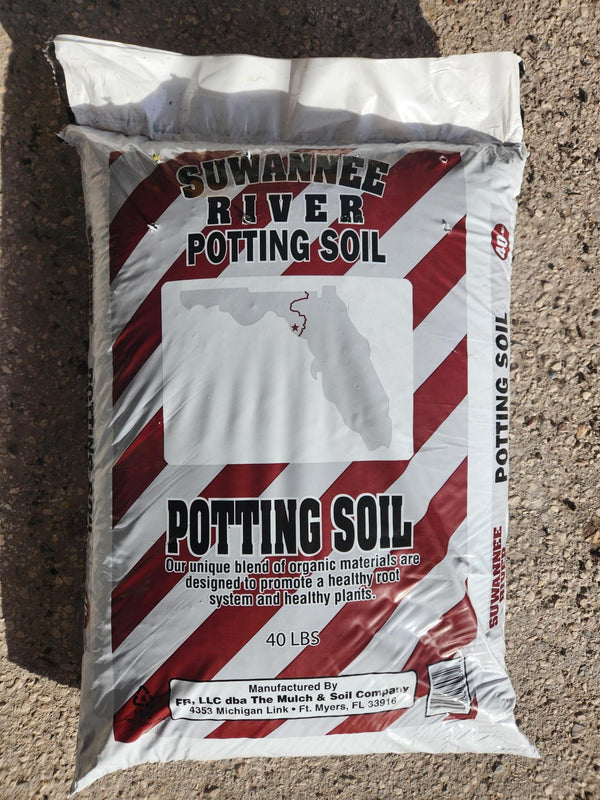 40 qt. all natural premium outdoor potting mix Bagged Premium Top soil #40 – The Gardens Nursery